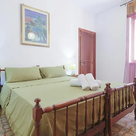 Apartamento A Casa Di Sullo